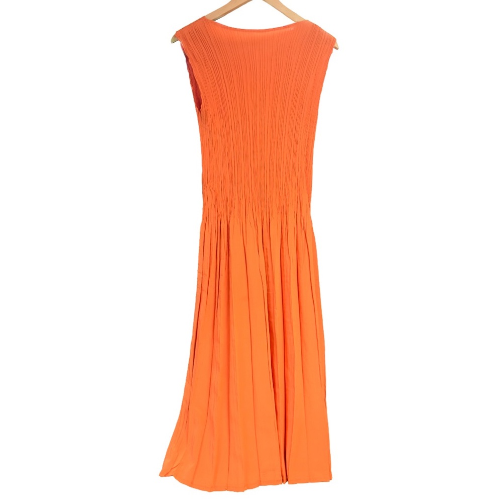 Textured and Pleated Orange Korean Kimeng Dress (Sm/M) - Picture 2 of 6